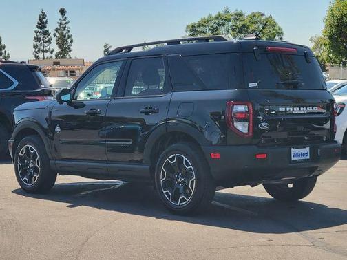 Shadow Black 2025 Ford Bronco Sport Outer Banks