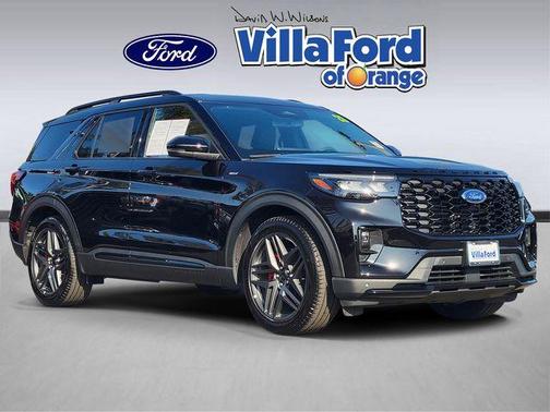 Agate Black Metallic 2026 Ford Explorer ST-Line
