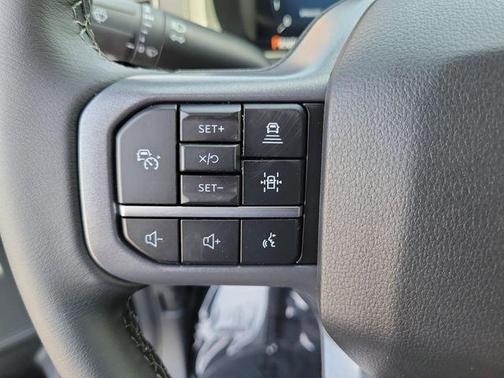 Agate Black Metallic 2026 Ford F-150 XLT