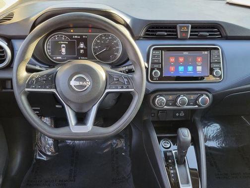 2024 Nissan Versa 1.6 SV