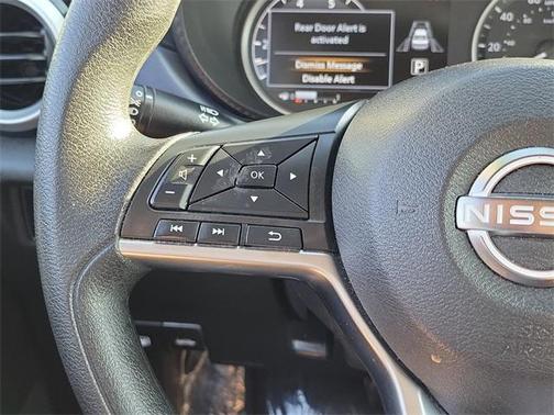 2024 Nissan Versa 1.6 SV