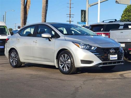 2024 Nissan Versa 1.6 SV