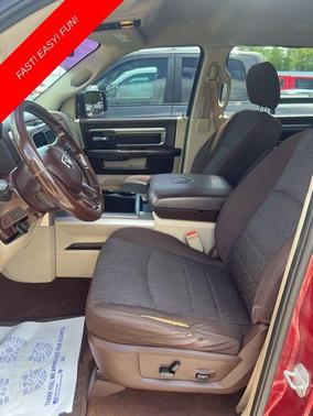 2015 RAM 1500 SLT