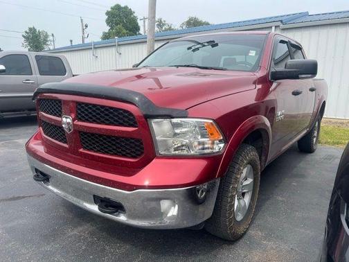 2015 RAM 1500 SLT