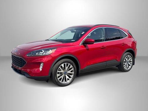 2022 Ford Escape Titanium