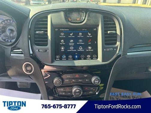 2022 Chrysler 300 S