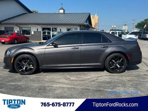 2022 Chrysler 300 S