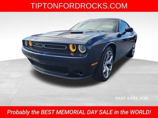2016 Dodge Challenger SXT