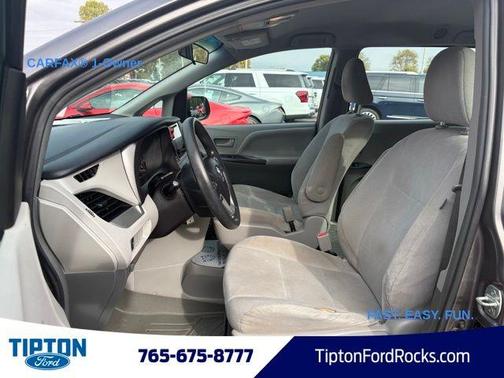 2017 Toyota Sienna L