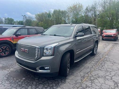 2017 GMC Yukon XL Denali