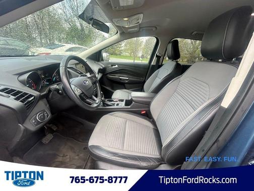Blue Metallic 2018 Ford Escape SE