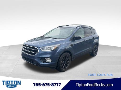 Blue Metallic 2018 Ford Escape SE