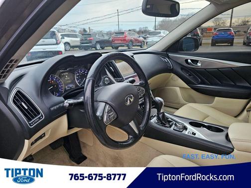 2015 INFINITI Q50 Premium