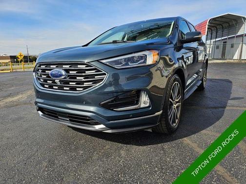 2019 Ford Edge Titanium