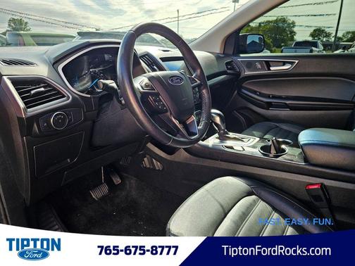 Ruby Red Metallic 2018 Ford Edge SEL