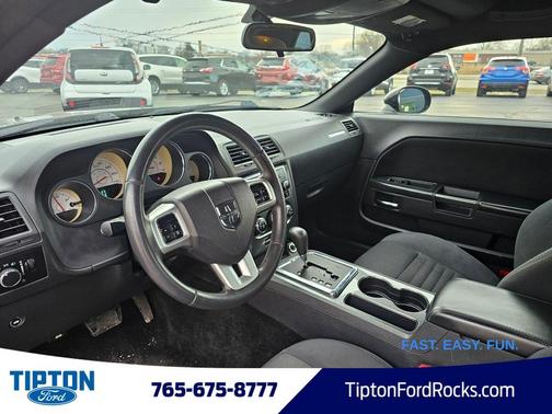 2013 Dodge Challenger SXT