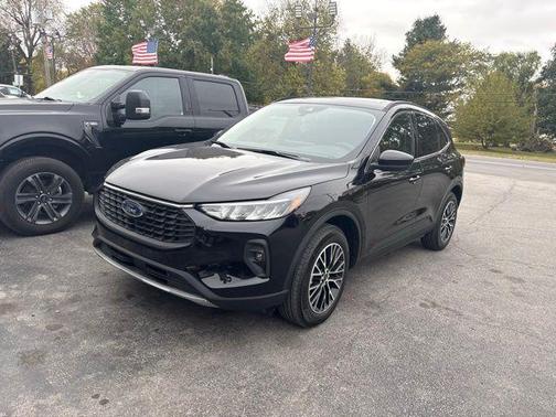 2025 Ford Escape PHEV