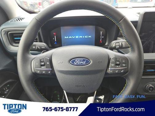 2025 Ford Maverick Lobo Standard