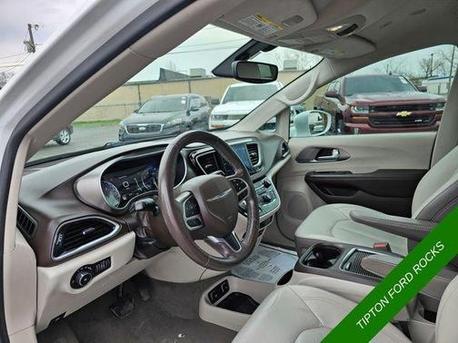 2018 Chrysler Pacifica Touring-L Plus