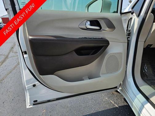 2018 Chrysler Pacifica Touring-L Plus