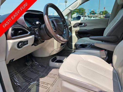 2018 Chrysler Pacifica Touring-L Plus