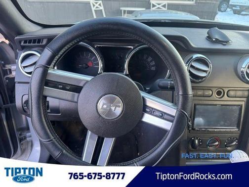 2005 Ford Mustang GT Premium