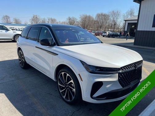 2024 Lincoln Nautilus Black Label