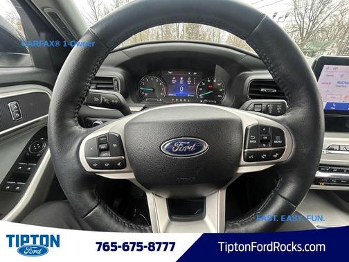 Star White 2023 Ford Explorer XLT