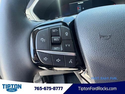 Silver Metallic 2023 Ford Escape Platinum