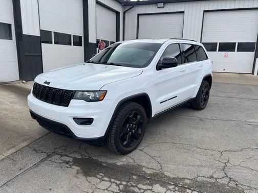 2019 Jeep Grand Cherokee Laredo