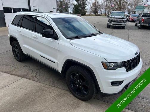 2019 Jeep Grand Cherokee Laredo