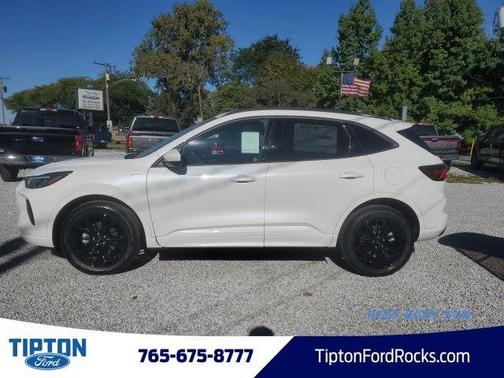 2023 Ford Escape ST-Line Elite