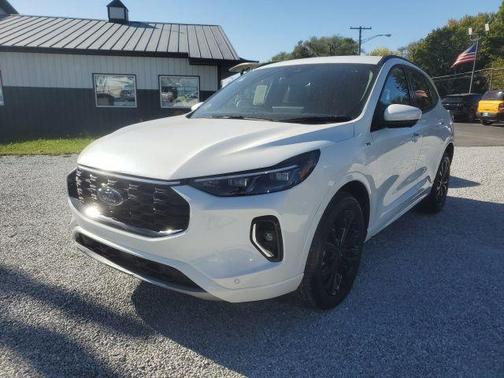 2023 Ford Escape ST-Line Elite