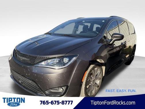 2018 Chrysler Pacifica Touring-L Plus