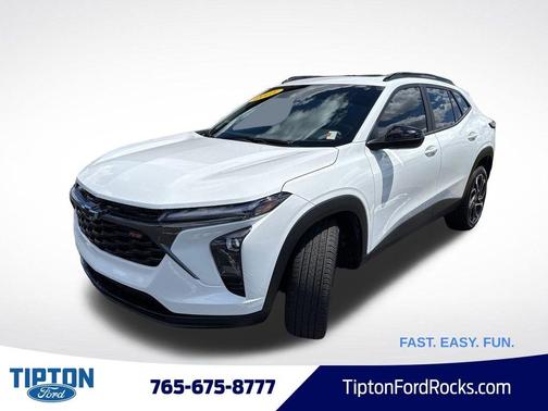 Summit White 2025 Chevrolet Trax 2RS