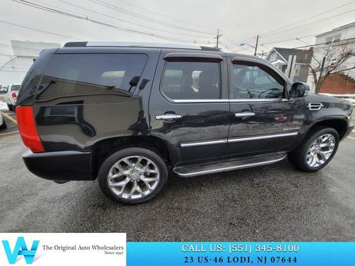 2011 Cadillac Escalade Base