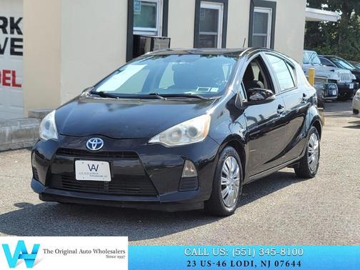 2013 Toyota Prius c Two