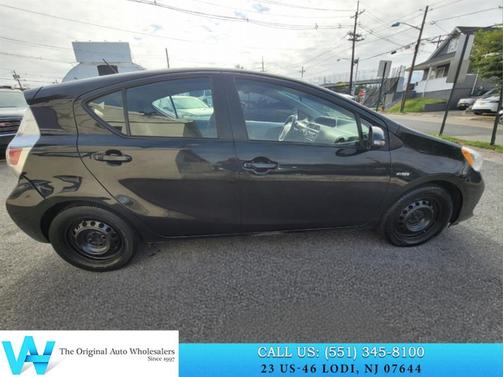 2013 Toyota Prius c Two