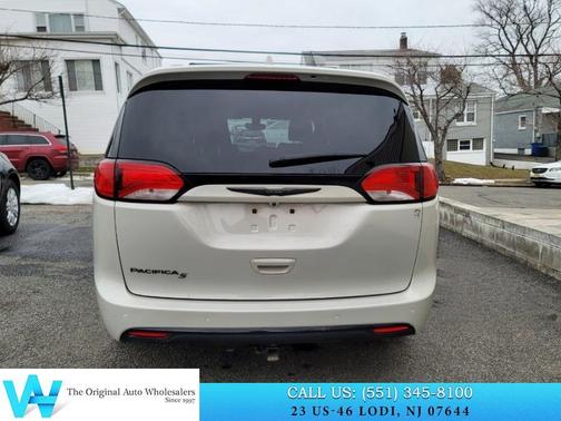 2019 Chrysler Pacifica Touring L