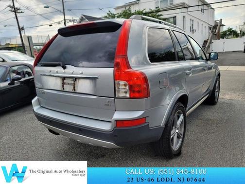 Gray 2010 Volvo XC90 3.2 R-Design