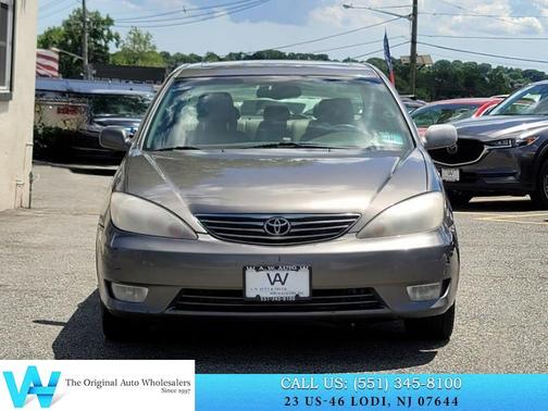 Phantom Gray Pearl 2005 Toyota Camry XLE V6