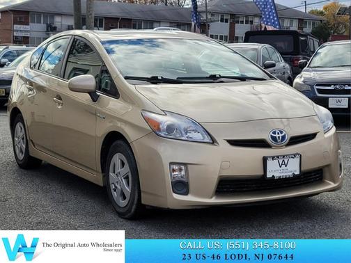 2010 Toyota Prius III