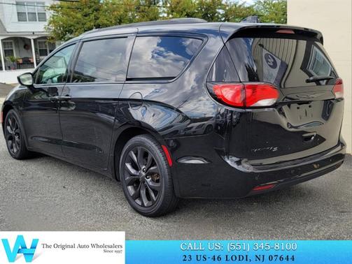 2020 Chrysler Pacifica Touring-L Plus