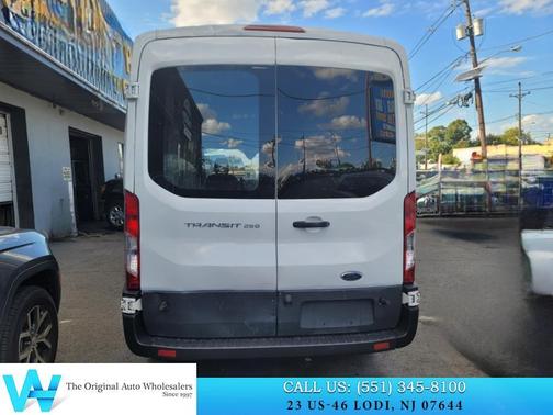 2017 Ford Transit-250 Base