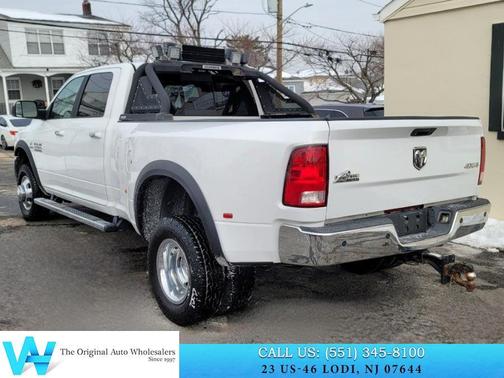 2017 RAM 3500 Big Horn Crew Cab 4x4 8' Box