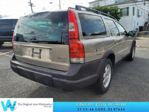 2004 Volvo XC70 2.5T