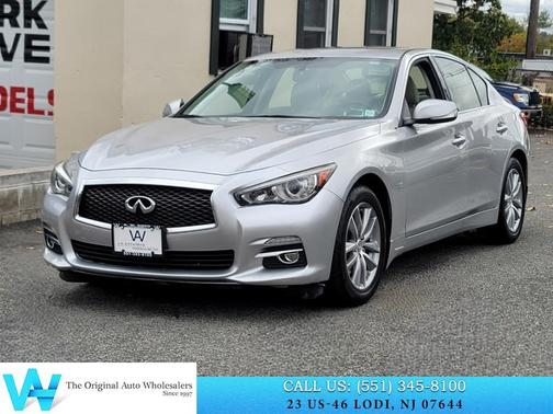 2015 INFINITI Q50 Premium