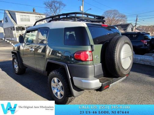 2010 Toyota FJ Cruiser Base
