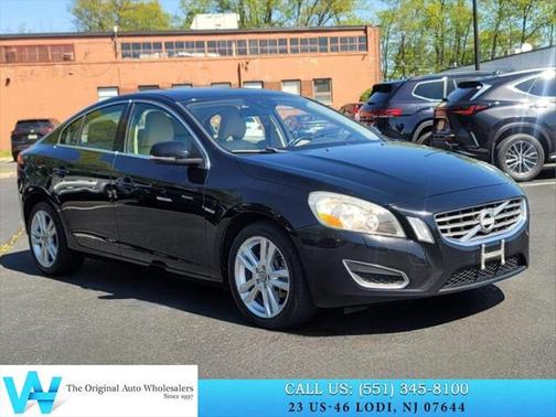 2013 Volvo S60 T5 Premier