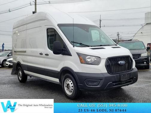 2022 Ford Transit-250 Base